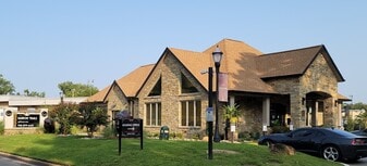 Bandon Trails Apartments