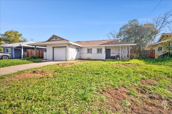2308 Cortez Ln in Sacramento, CA - Building Photo - Building Photo