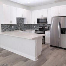 17366 Ithaca Dr in Ft. Myers, FL - Building Photo - Building Photo