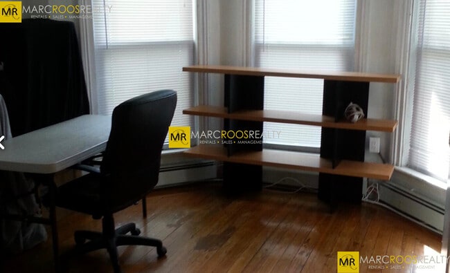 3 Willow Ter, Unit 2 in Newton, MA - Building Photo - Building Photo