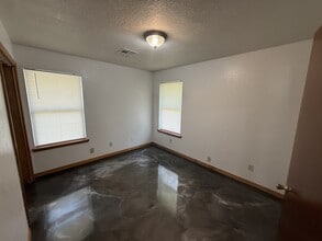 3400 Colbert St in Ada, OK - Building Photo - Building Photo