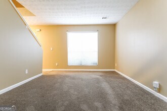6482 Alford Way in Lithonia, GA - Building Photo - Building Photo