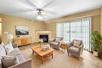 Prairie Bend Apartments in Cedar Rapids, IA - Foto de edificio - Building Photo