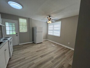 760 Highway 30 in Port Wentworth, GA - Building Photo - Building Photo