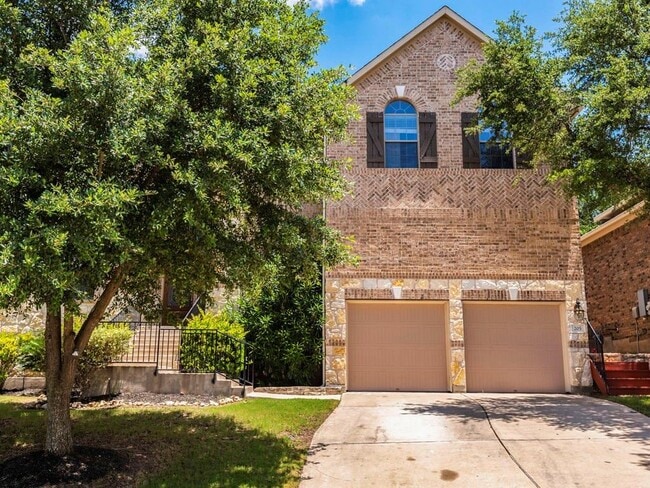 property at 205 Choke Canyon Ln