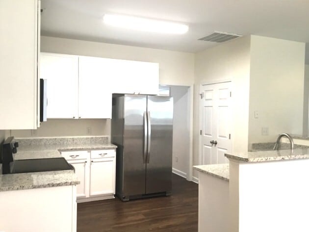 3306 Manchester Ave in Monroe, NC - Foto de edificio - Building Photo