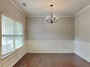 333 Castle Top Ln SE in Lawrenceville, GA - Building Photo - Building Photo