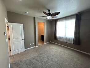 2479 Erickson St in Sacramento, CA - Building Photo - Building Photo