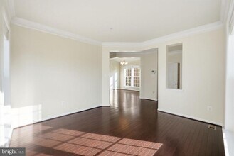 12625 Rustic Rock Ln in Beltsville, MD - Building Photo - Building Photo