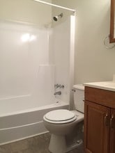 20 White Cir in Winchester, KY - Foto de edificio - Building Photo