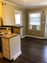 2253 Story St-Unit -2253B in Lincolnton, NC - Foto de edificio - Building Photo