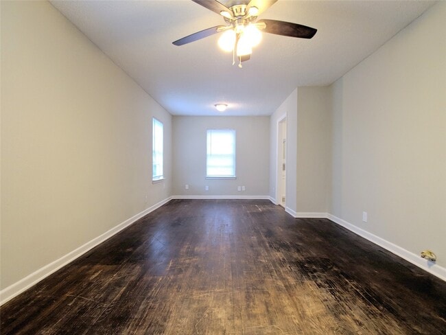 505 13th St N in Texas City, TX - Building Photo - Building Photo