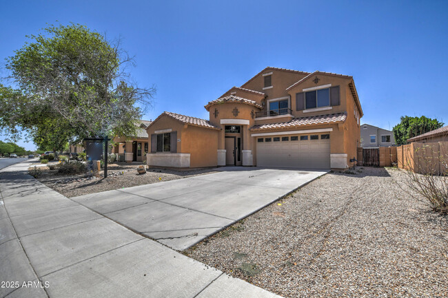 40437 W Robbins Dr in Maricopa, AZ - Building Photo - Building Photo