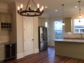 220 Labarre Dr in Metairie, LA - Building Photo - Building Photo