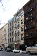 22 Warren St in New York, NY - Foto de edificio - Building Photo