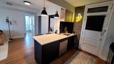 4122 N Keeler Ave-Unit -3E in Chicago, IL - Foto de edificio - Building Photo