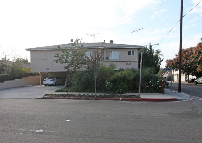1420 Seward St in Los Angeles, CA - Building Photo - Building Photo