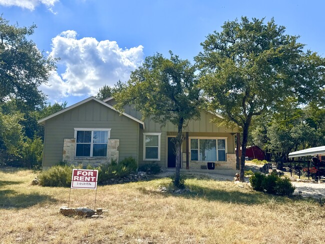 386 Indian Cyn in Spring Branch, TX - Building Photo - Building Photo