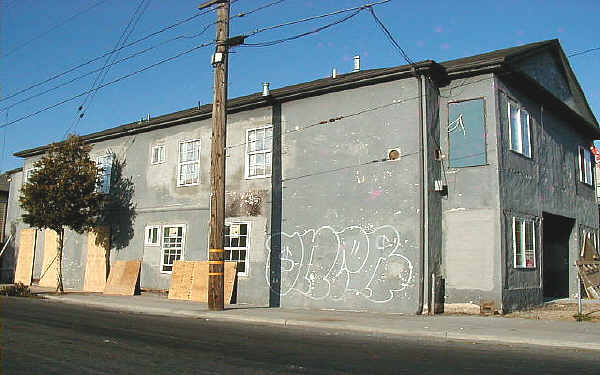 203 Bissell Ave in Richmond, CA - Building Photo