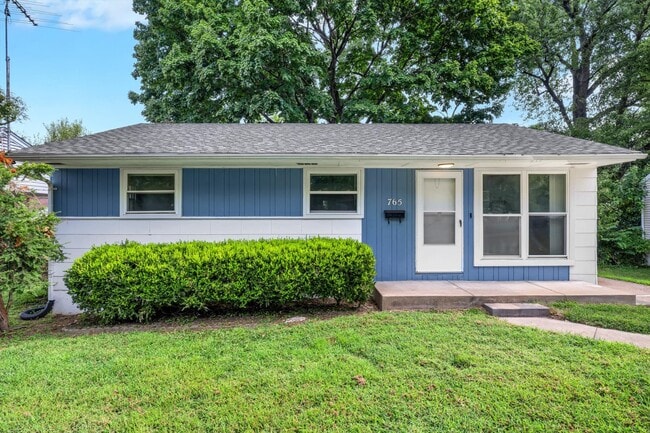 property at 765 Daniel Boone dr