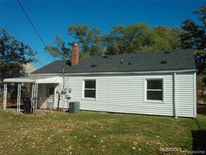 26751 Belanger St in Roseville, MI - Building Photo - Building Photo