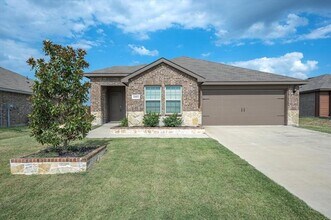 1504 Buckaroo Ln in Royse City, TX - Building Photo - Building Photo