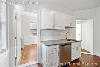 122 Columbia St, Unit #1 in Cambridge, MA - Building Photo - Building Photo