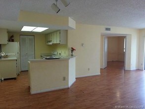 9044 W Atlantic Blvd-Unit -32C in Coral Springs, FL - Foto de edificio - Building Photo