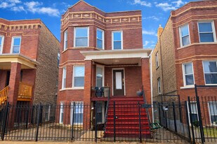 4307 W Kamerling Ave in Chicago, IL - Building Photo