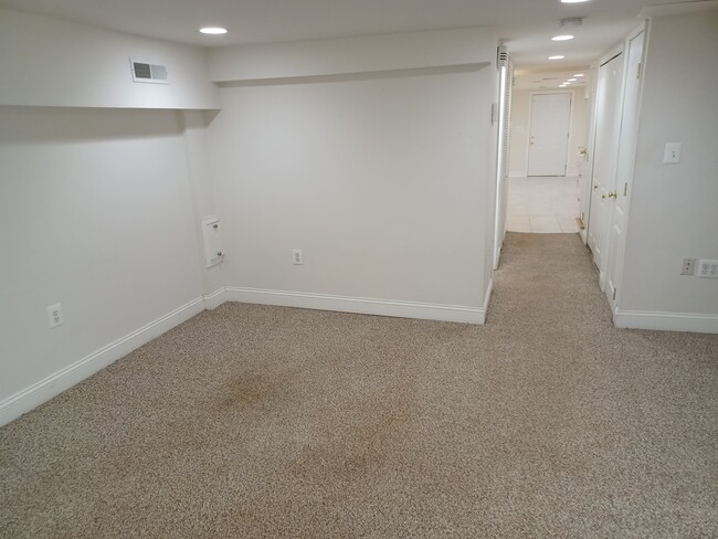 1541 N Carolina Ave NE, Unit B in Washington, DC - Building Photo - Building Photo