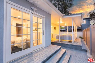 5147 Fulton Ave in Los Angeles, CA - Building Photo - Building Photo