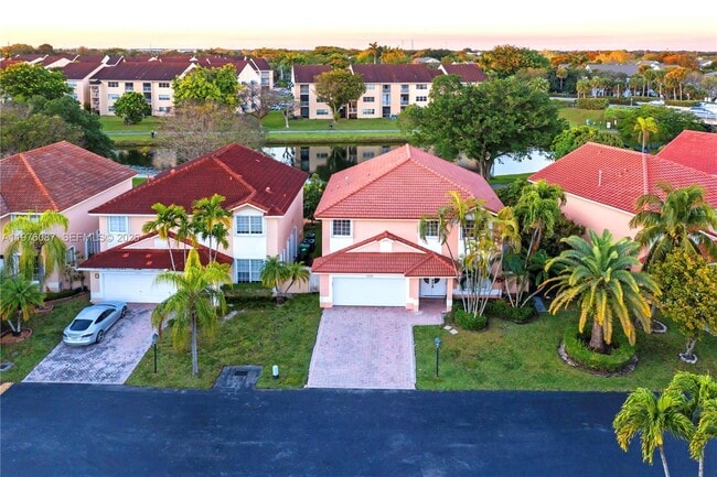 15255 SW 108th Terrace in Miami, FL - Building Photo - Building Photo