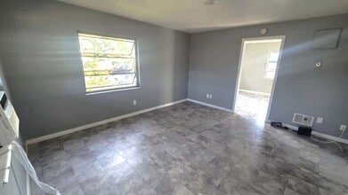 218 S Tampa Ave in Orlando, FL - Building Photo - Building Photo