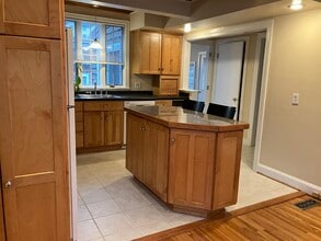 31 Linwood Ave in Williamsville, NY - Foto de edificio - Building Photo