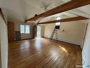 236 Wire Mill Rd in Stamford, CT - Building Photo - Building Photo