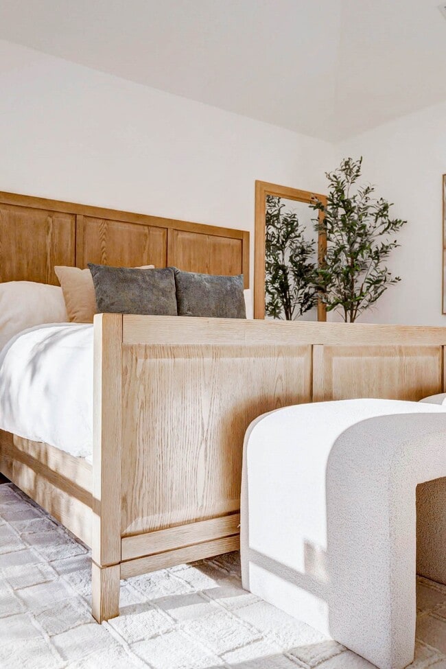 property at 10303 Chevy Chase Dr