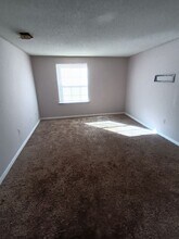 4189 Versailles Dr in Orlando, FL - Building Photo - Building Photo