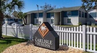 612 Bass Ct in Dunedin, FL - Building Photo