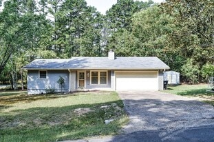 2 Colgadura Way in Hot Springs, AR - Building Photo