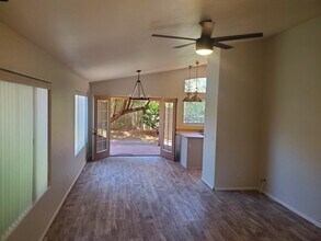 4750 E Angela Dr in Phoenix, AZ - Building Photo - Building Photo