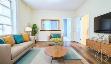 12-15 31st Dr in Queens, NY - Building Photo - Building Photo