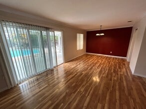 3618 W Country Ave in Visalia, CA - Building Photo - Building Photo
