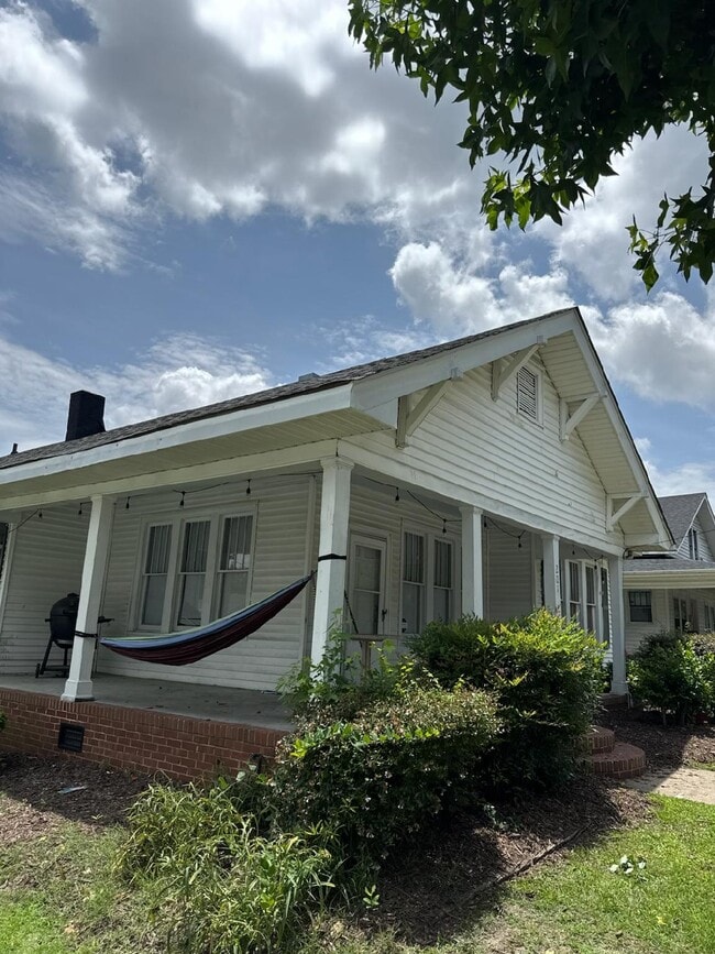 201 S Summit St in Greenville, NC - Building Photo - Building Photo