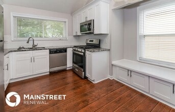 3020 Creel Rd in College Park, GA - Building Photo - Building Photo