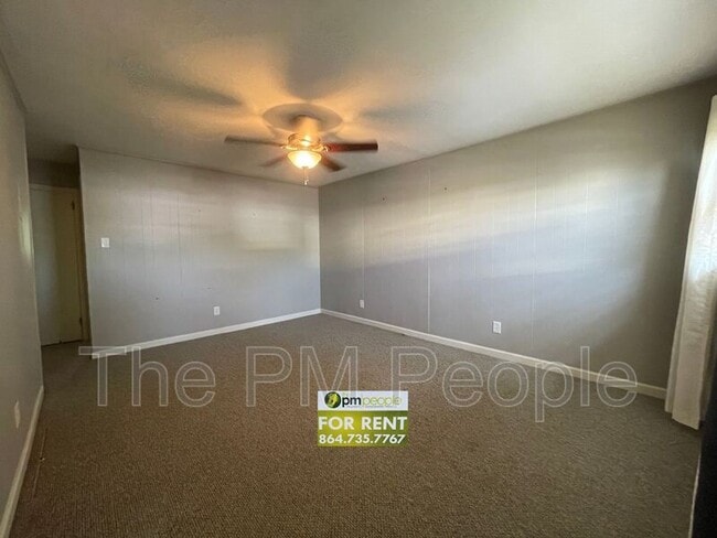 11 Lenox Ave in Greenville, SC - Building Photo - Building Photo