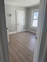 42 Putnam St in Waterbury, CT - Building Photo