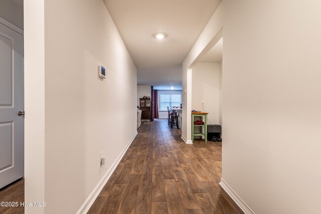 509 Birdsong Dr in Surf City, NC - Building Photo - Building Photo