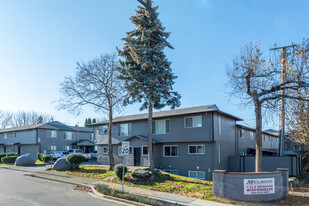 Melrose Court Apartments