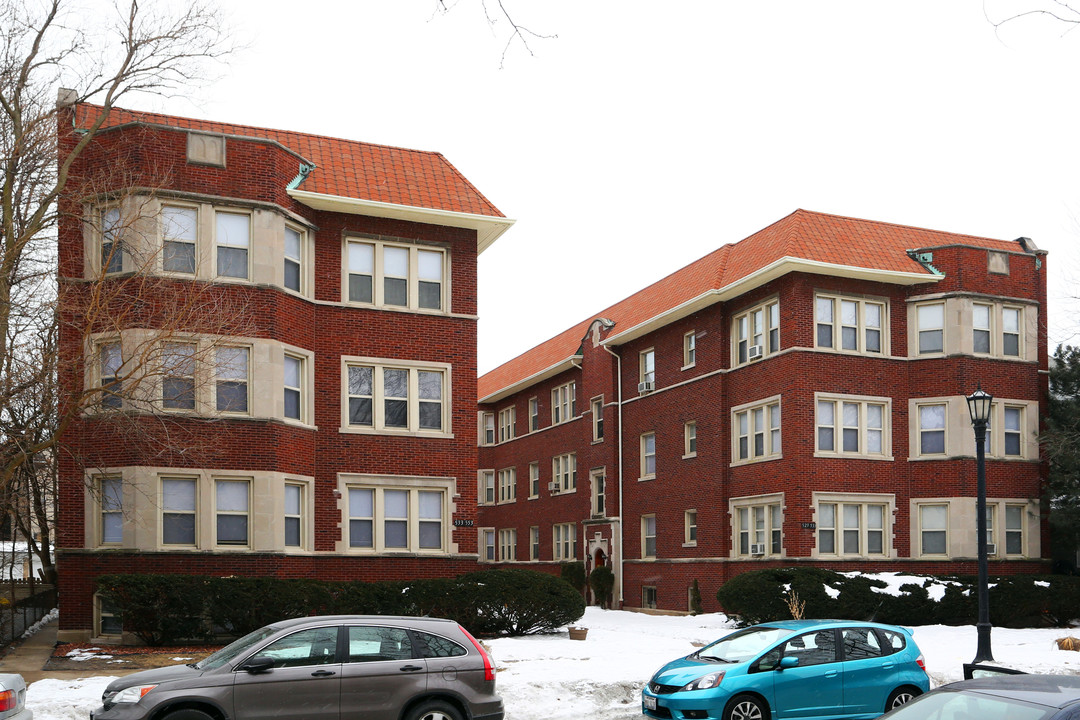 529-535 Michigan Ave in Evanston, IL - Building Photo