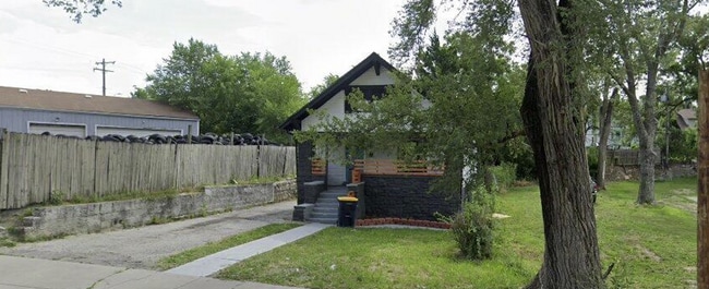 property at 4509 Prospect Ave